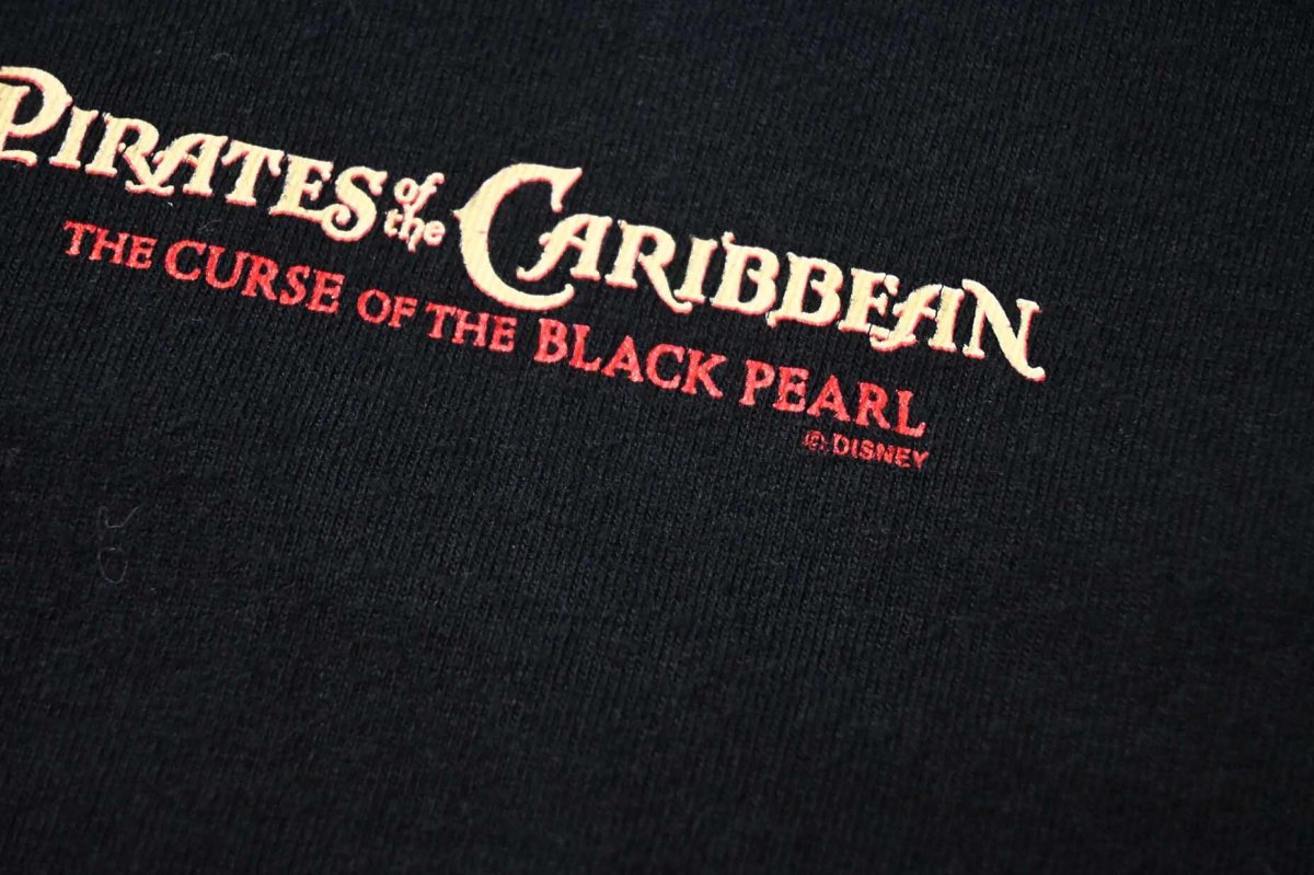 画像3: 00s Used Pirates of the Caribbean Print Tee (3)