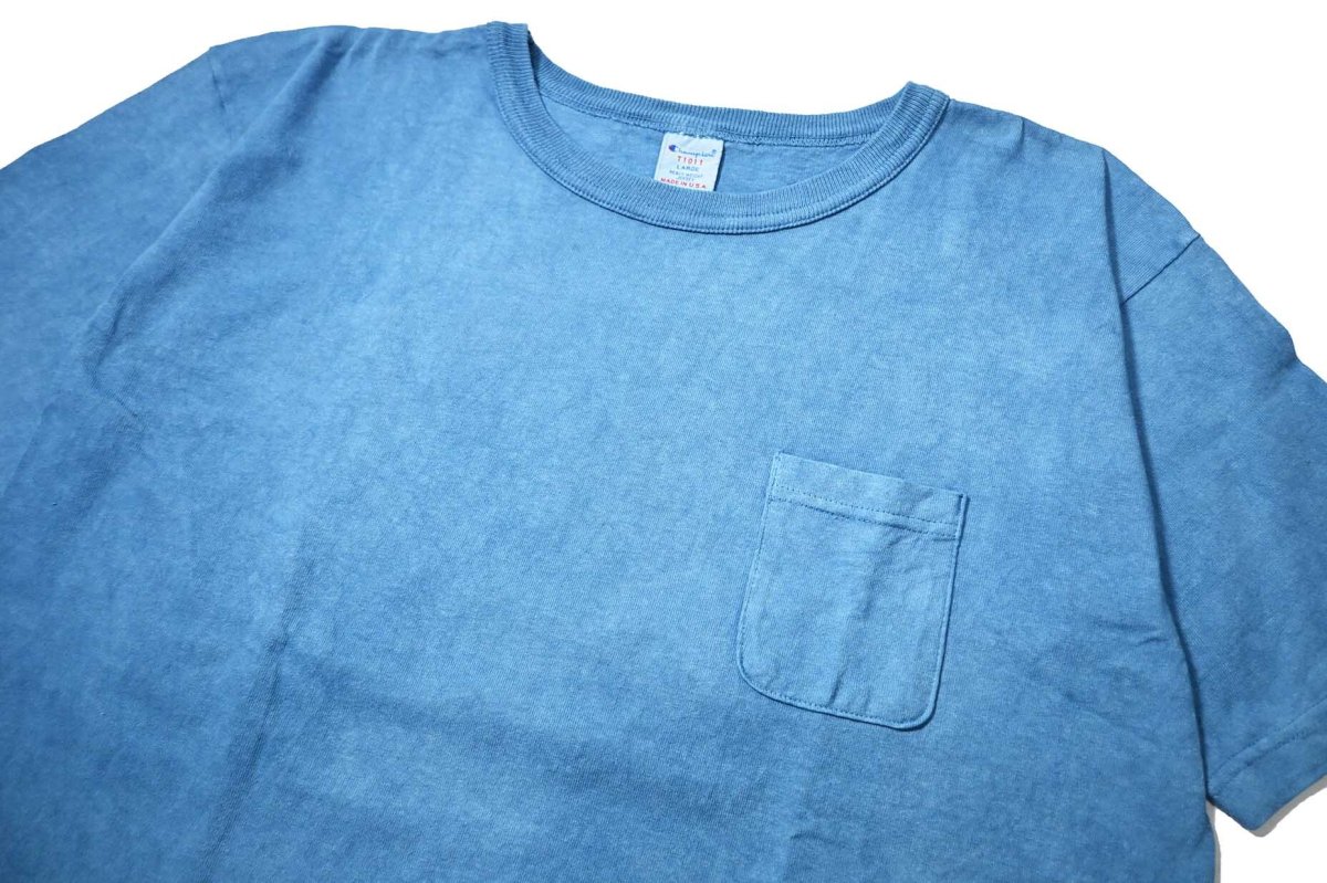 画像2: Deadstock Champion × ART MORIYA T1011 Heavy Weight S/S Blank Pocket T-Shirt Indigo Dye (2)