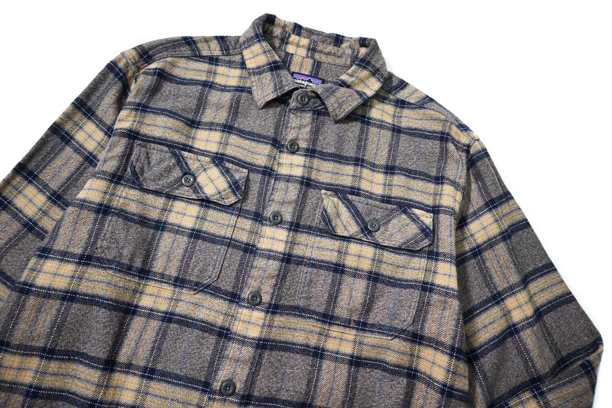 画像2: 17' Used patagonia Fjord Flannel Shirt パタゴニア (2)