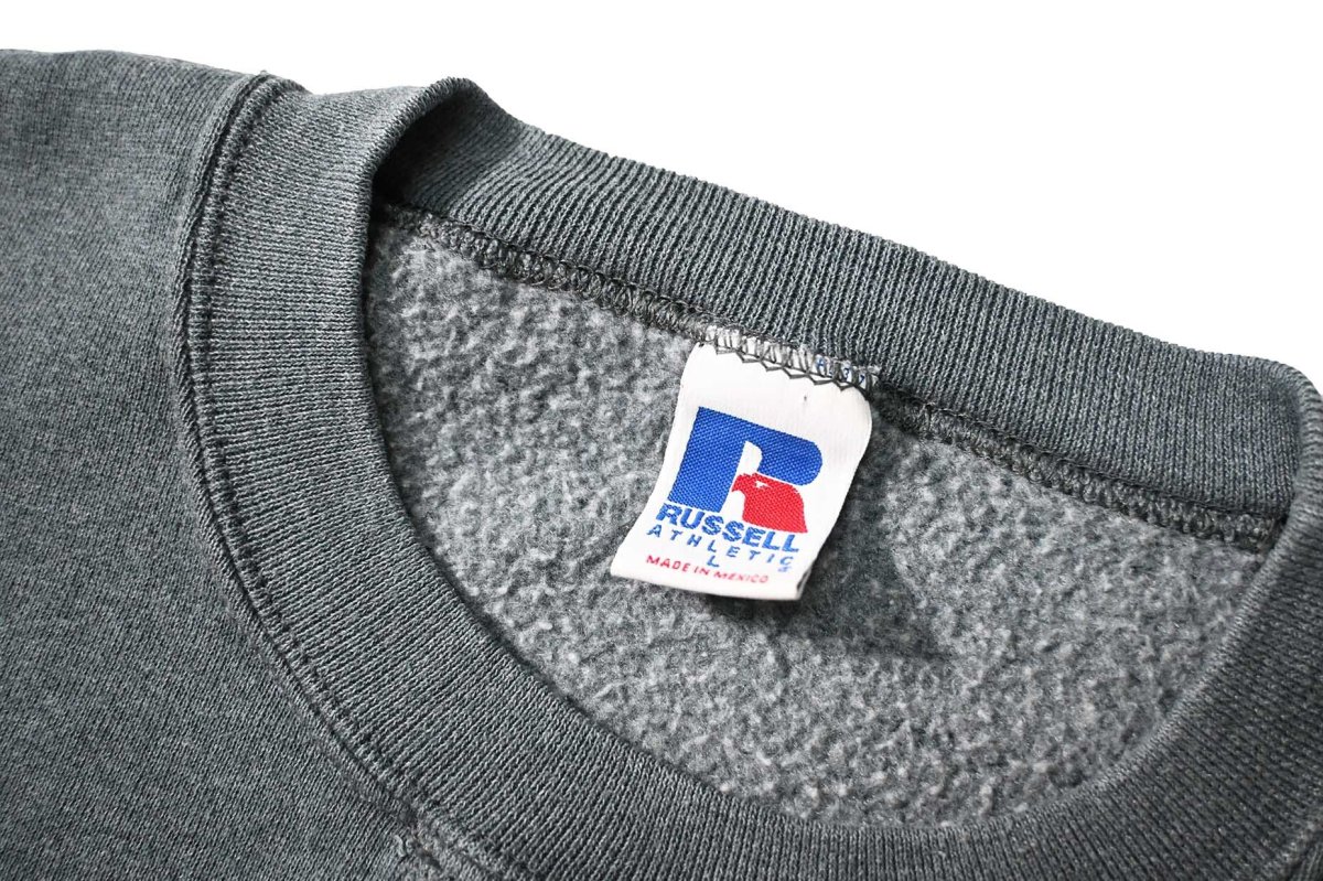 画像4: 90s Used Russell Athletic Blank Sweat Shirt  (4)