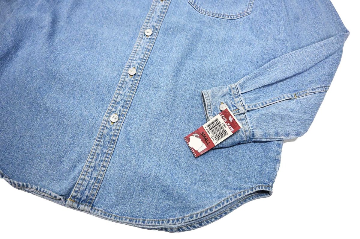 画像3: 00s Deadstock Levi's Denim Shirt (3)