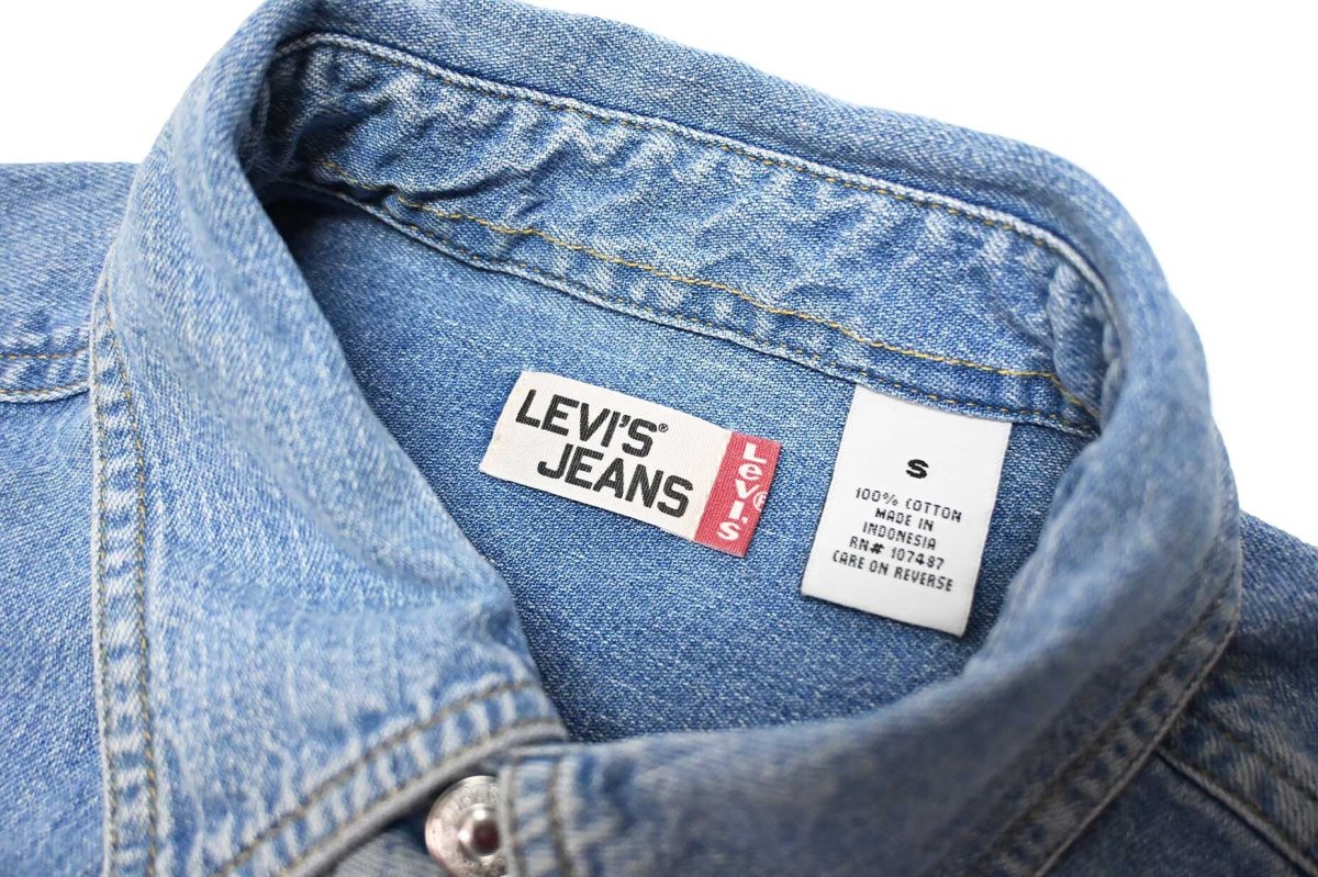 画像4: 00s Deadstock Levi's Denim Shirt (4)