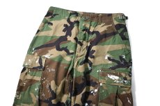 画像2: 94' Used Us Military Painted Combat Trouser Woodland Camo (2)