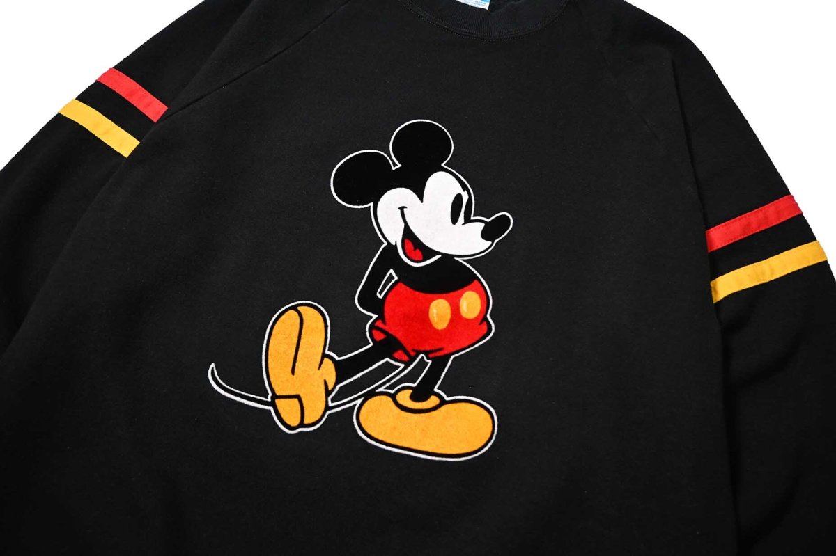 画像2: 80s Used Disney Raglan Sleeve Felt Print Sweat Shirt made in USA (2)