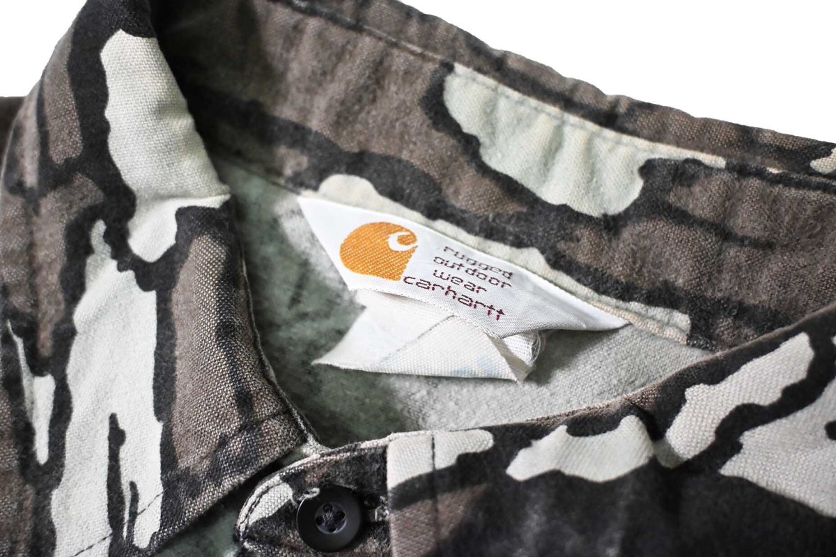 画像4: 80-90s Used Carhartt Trebark Chamois Shirt made in USA (4)