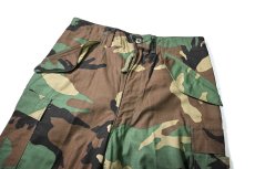 画像2: 85' Deadstock Us Army M-65 Field Pants Woodland Camo (2)