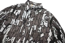 画像2: 80-90s Used Carhartt Trebark Chamois Shirt made in USA (2)