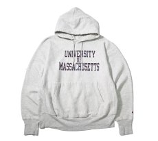 画像1: 00s Used Champion Reverse Weave Sweat Hoodie "University of Massachusetts" (1)