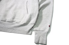 画像3: 00s Used Champion Reverse Weave Sweat Hoodie "University of Massachusetts" (3)