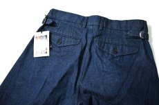 画像4: Fraizzoli Pleat Seamless Denim Slacks  (4)