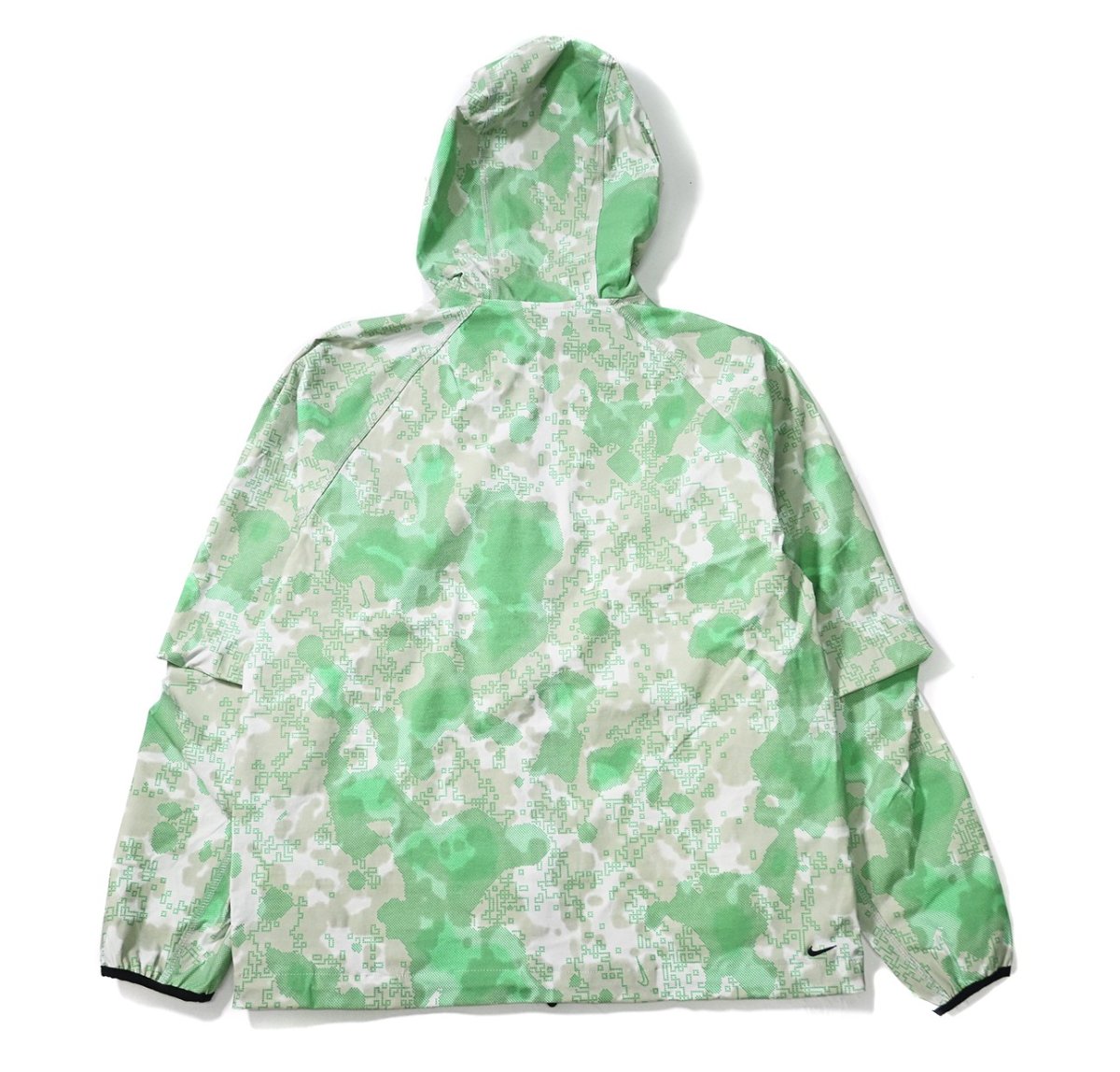画像2: Nike Tech Woven Camo Windrunner Jacket Green Camo (2)